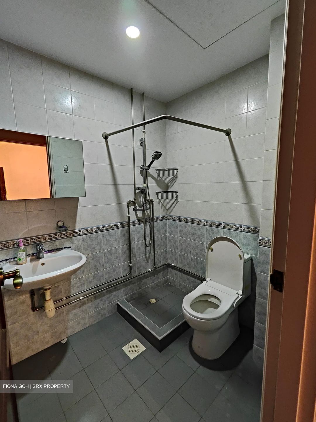 Casa Sarina (D14), Condominium #611353861